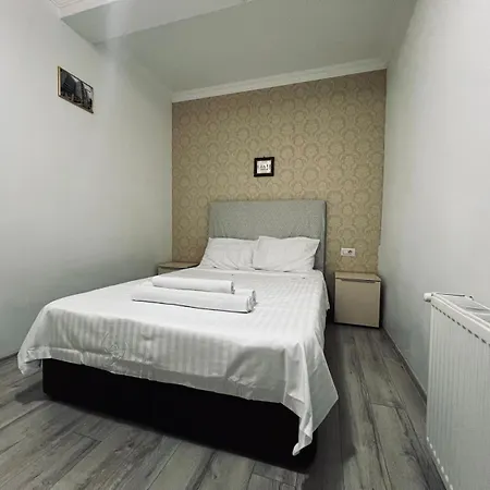 Apartment Solid Mamaia
